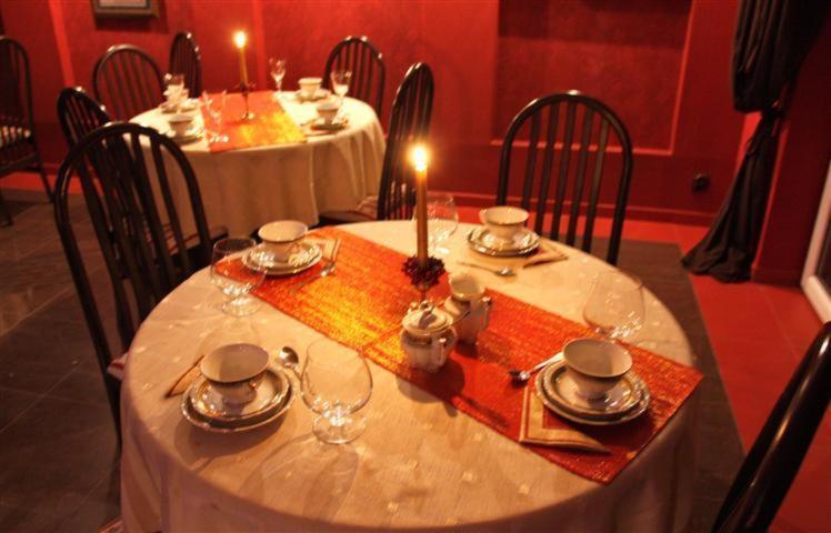 Gosciniec Rycerski Bed and Breakfast Paprotki Buitenkant foto