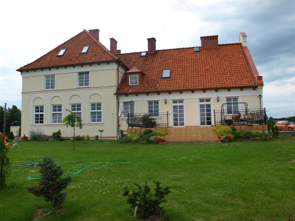 Gosciniec Rycerski Bed and Breakfast Paprotki Buitenkant foto